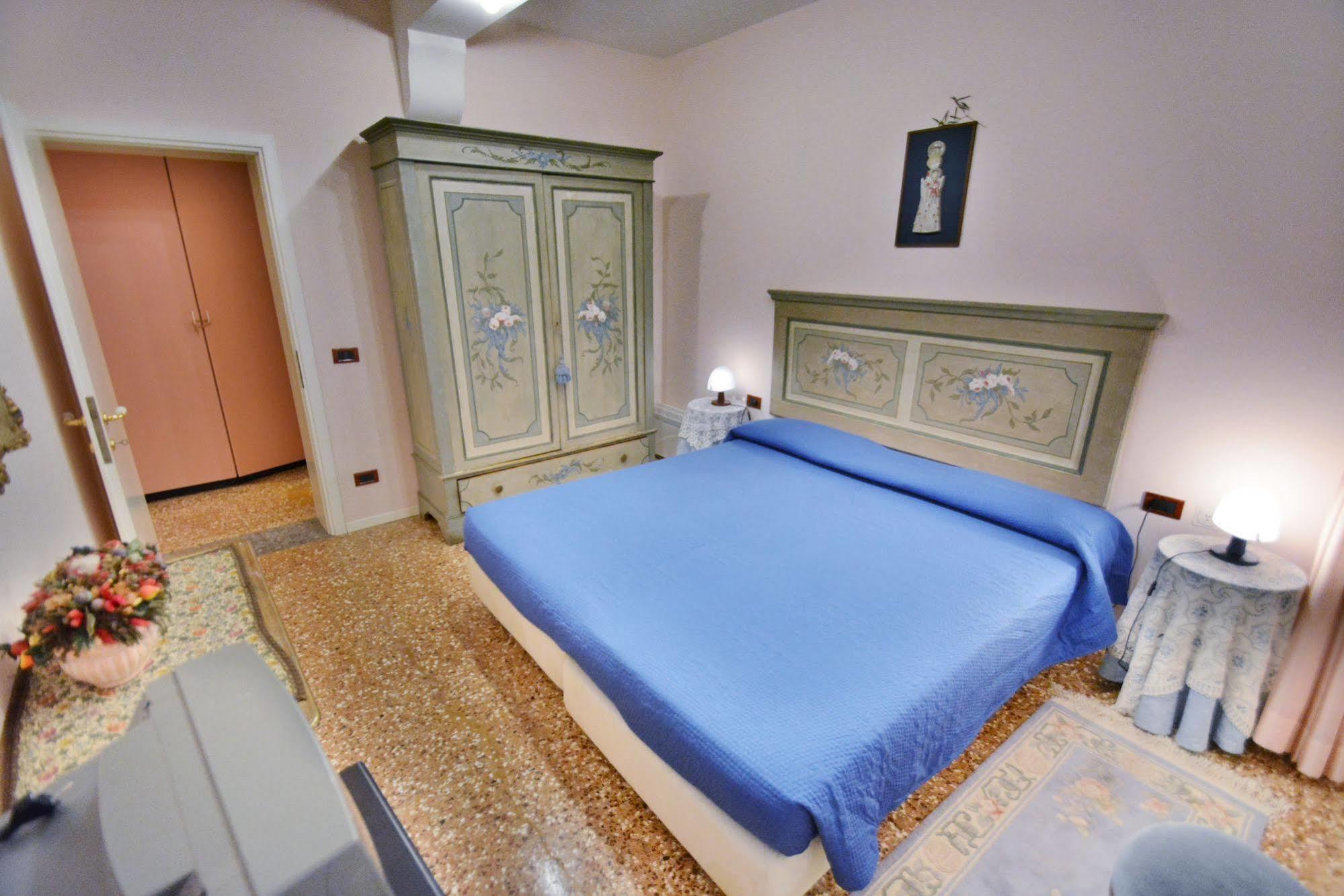 Ve.N.I.Ce. Cera Casa Del Sol Apartment Venice Ngoại thất bức ảnh