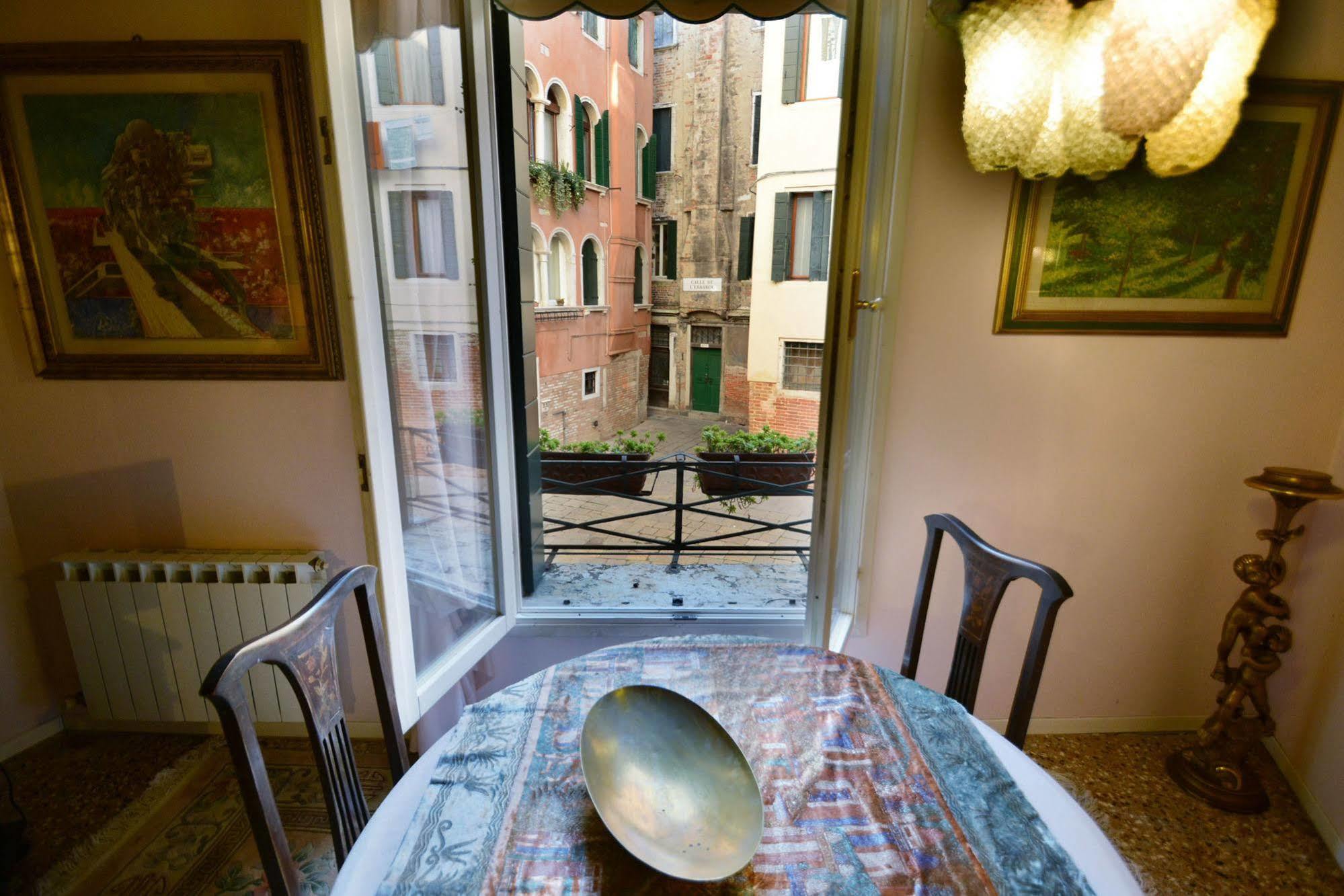 Ve.N.I.Ce. Cera Casa Del Sol Apartment Venice Ngoại thất bức ảnh