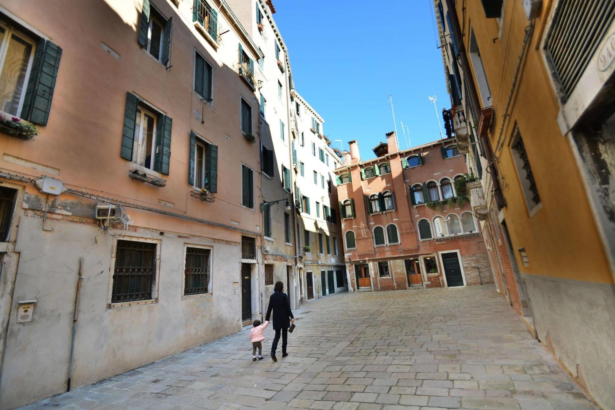 Ve.N.I.Ce. Cera Casa Del Sol Apartment Venice Ngoại thất bức ảnh